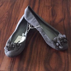 Gray flats